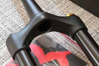 Horquilla 27.5 MARZOCCHI BOMBER Z1 COIL 180 muelle