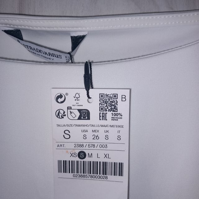 VESTIDO BLANCO DE STRADIVARIUS