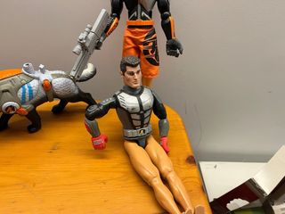 Muñecos Action Man articulados