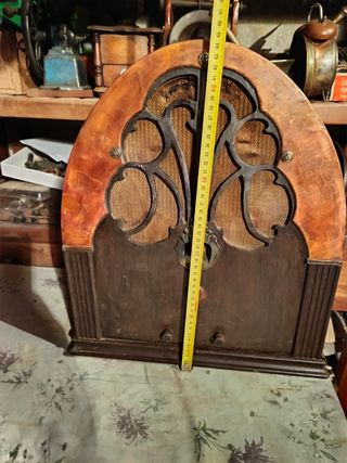 ANTIGUA RADIO DE CAPILLA ANTIGUA PHILCO BABY GRAND