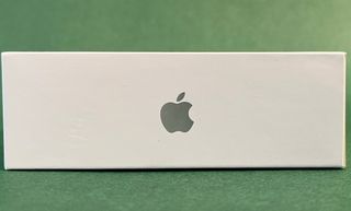 Caja vacía de AirPods de apple