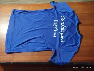 Camiseta club esgrima 