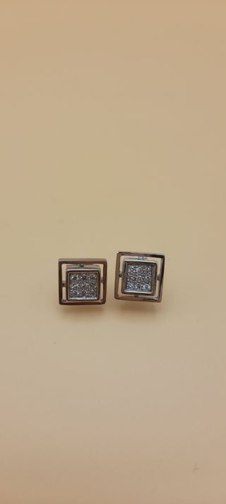 Pendientes de oro blanco 18kt con brillantes. 