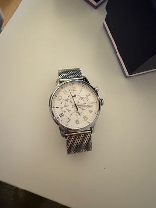 Reloj Tommy Hilfiguer