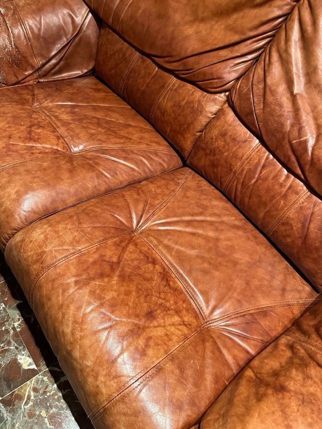 Sofá de piel