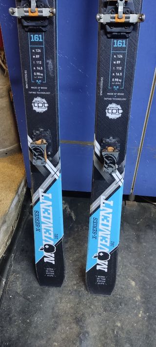 Esquis de muntanya Movement