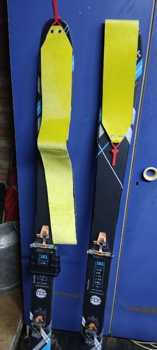 Esquis de muntanya Movement