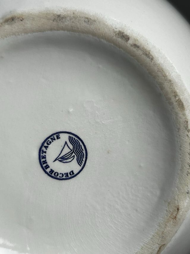 Jarra de agua de loza francesa
