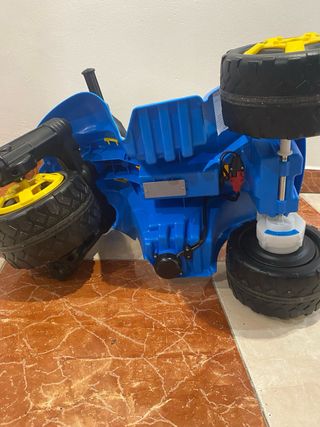 Moto eléctrica juguete