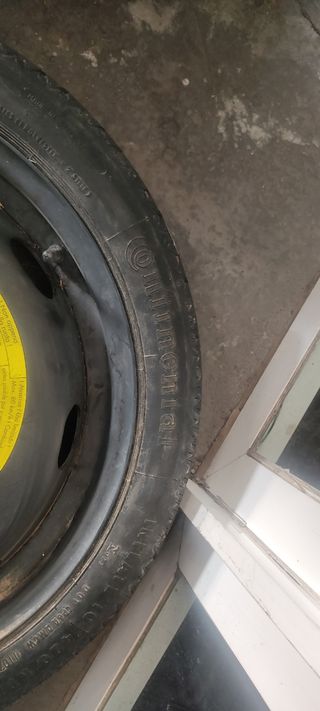 Rueda 125-70 R18 99 M