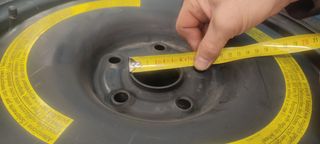 Rueda 125-70 R18 99 M