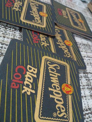 10 Posavasos antiguos Schwepps Black Cola
