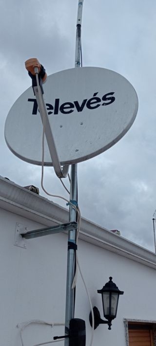 Antena parabólica