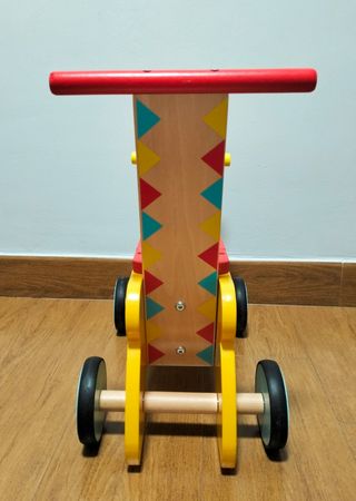Correpasillos Janod llama