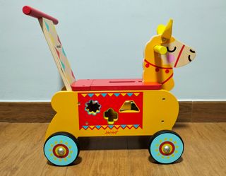 Correpasillos Janod llama