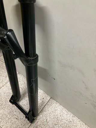 Horquilla 29” Marzocchi  fox bomber Z2 .