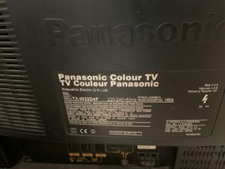 TV PANASONIC ANTIGUA MÁS DVD PHILIPS modelo DVP/12