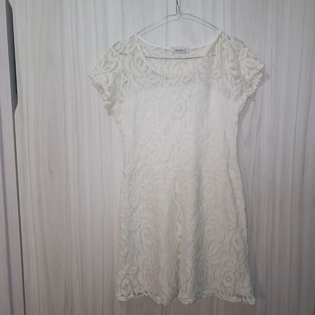 VESTIDO BLANCO ENCAJE.