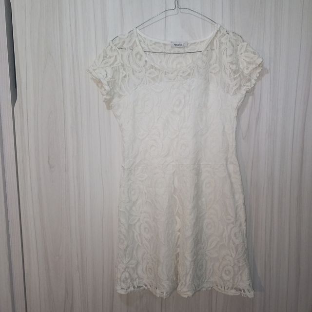 VESTIDO BLANCO ENCAJE.