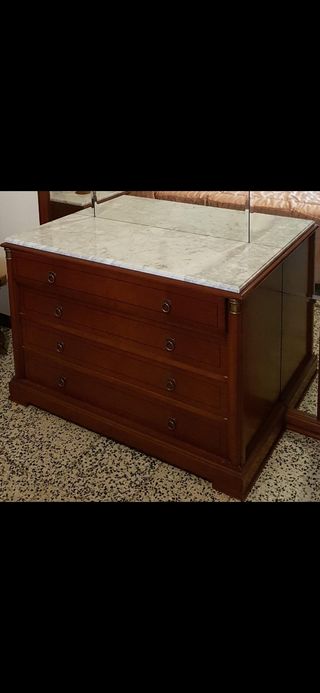 Cómoda cajonera