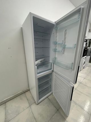 Nevera CANDY como nueva