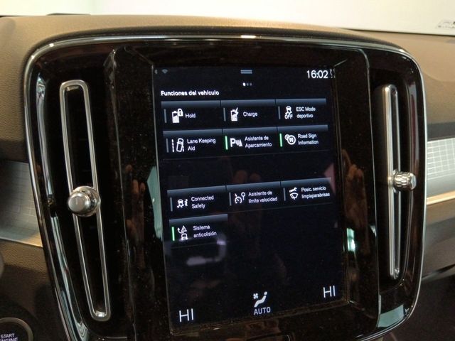 Volvo XC40 Volvo XC40 1.5 T5 Twin Recharge Inscription Ex Auto