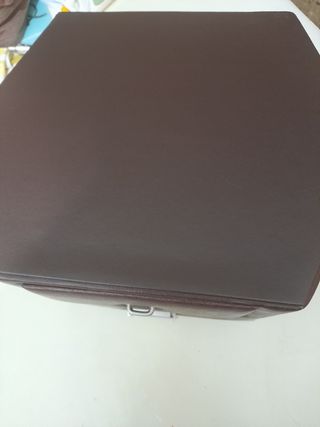 Caja de piel,joyero de relojes 