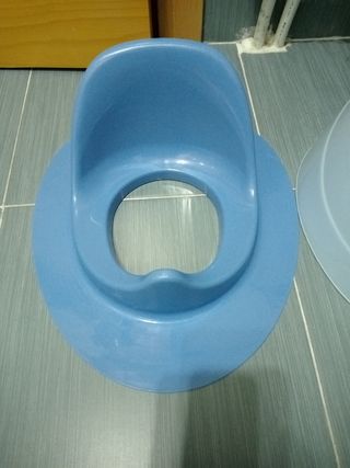 Orinal y reductor wc