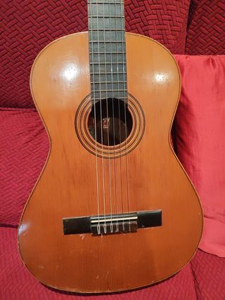 GUITARRA CLASICA