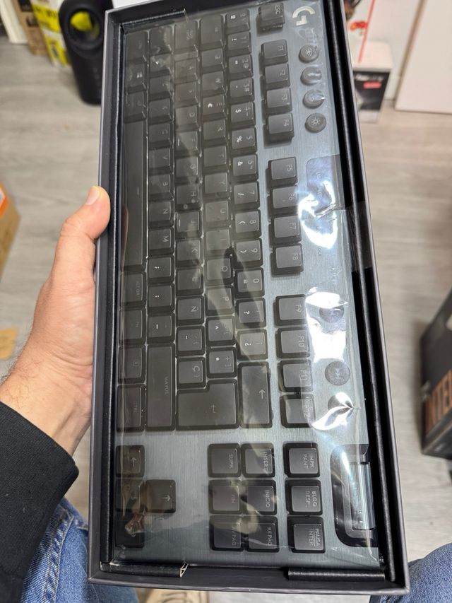 Logitech G915 LIGHTSPEED TKL Teclado