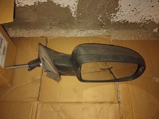 Espejo retrovisor mitsubishi outlandrr y opel cors
