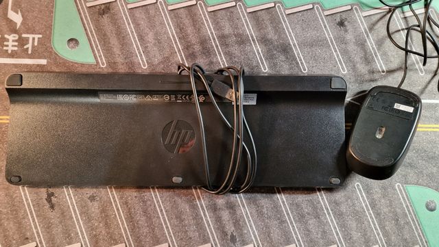 Teclado y ratón HP