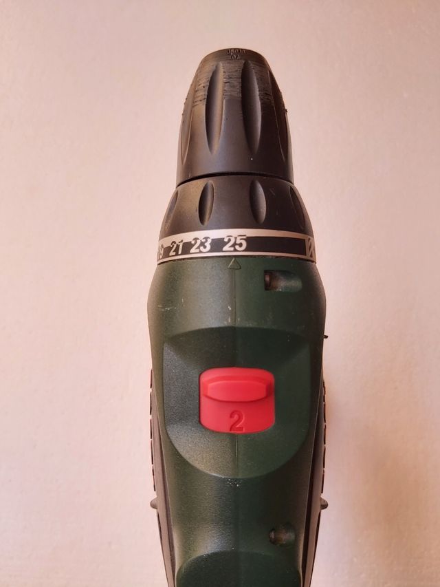 Taladro bosch psr12 ve2