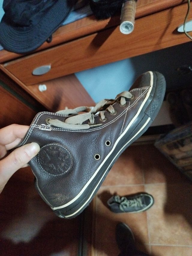 Converse de cuero edición limitada