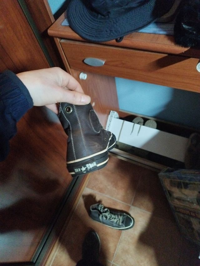 Converse de cuero edición limitada
