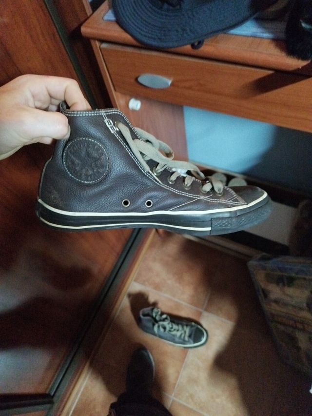 Converse de cuero edición limitada