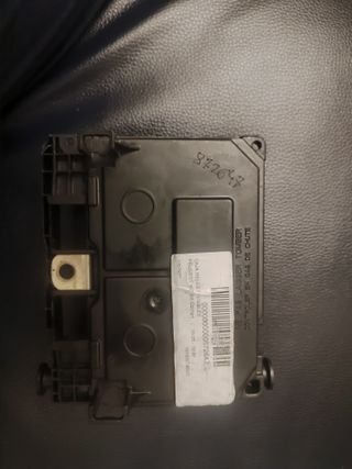 Caja de reles / fusibles 9656593780 Peugot Citroen