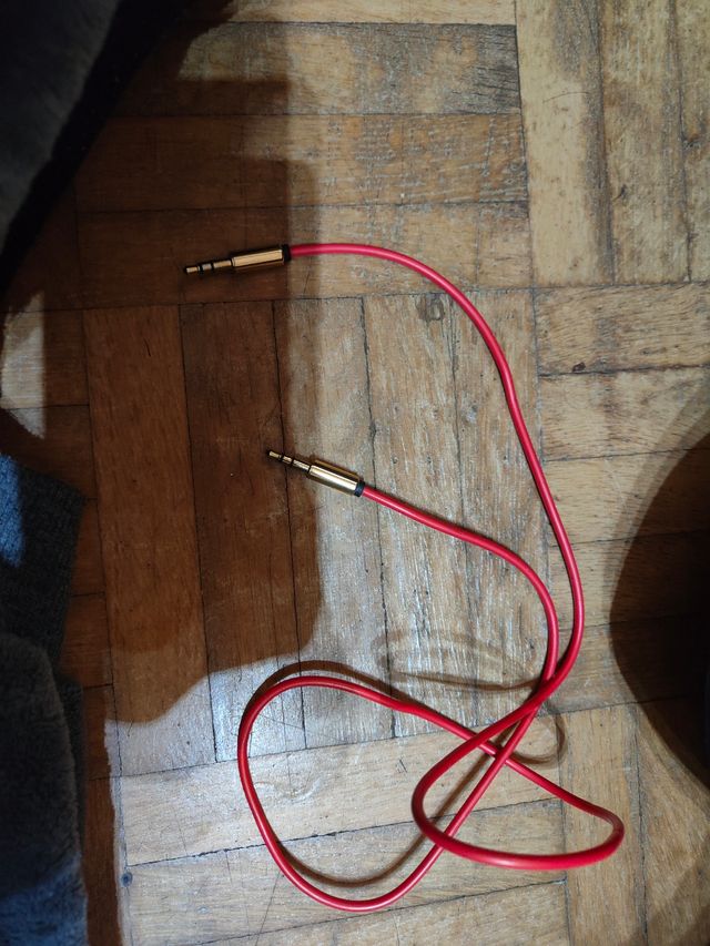 Cascos y cables Jack