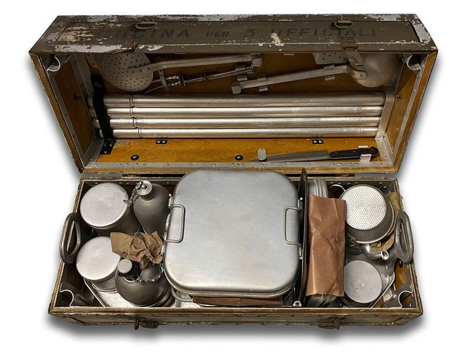 Cassa cucina per 3 Ufficiali