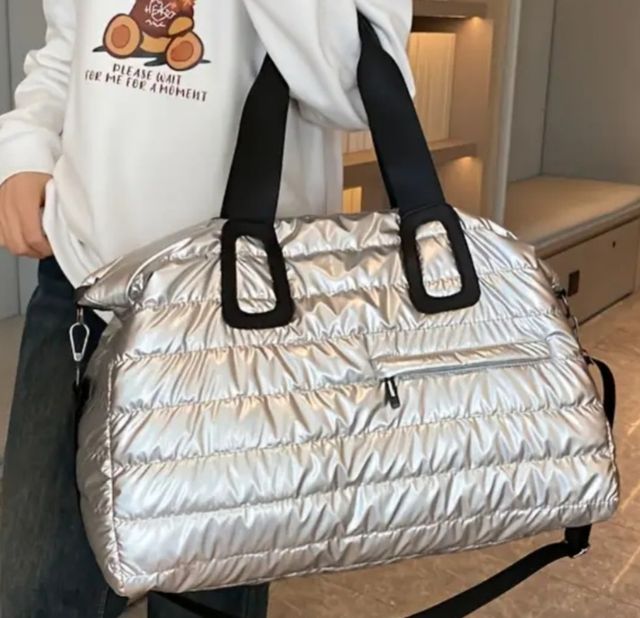 Bolsa deporte acolchada nueva