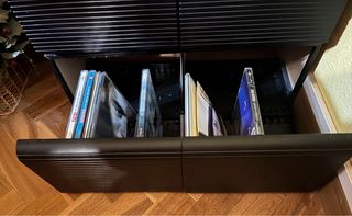 Cd’s varios y cajonera archivador