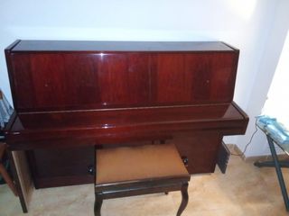 Piano vertical Samick