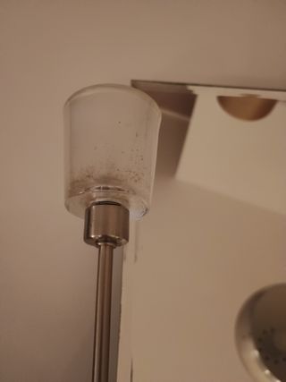 Coppia di lampade da muro. Con specchio