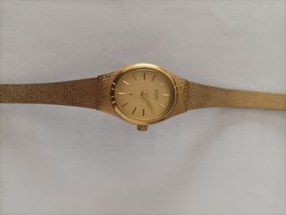 Relógio oval Citizen com Lady bracelete dourado