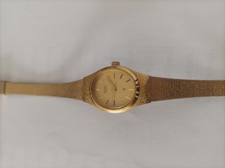 Relógio oval Citizen com Lady bracelete dourado