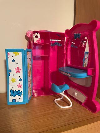 armario muñeca Nancy