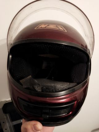 Casco de moto NZI
