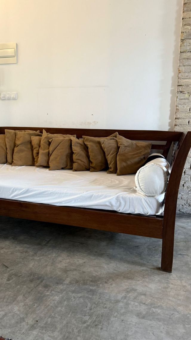 SOFA CAMA PARA TERRAZAS Y JARDINES