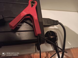 Cargador batería de BMW.