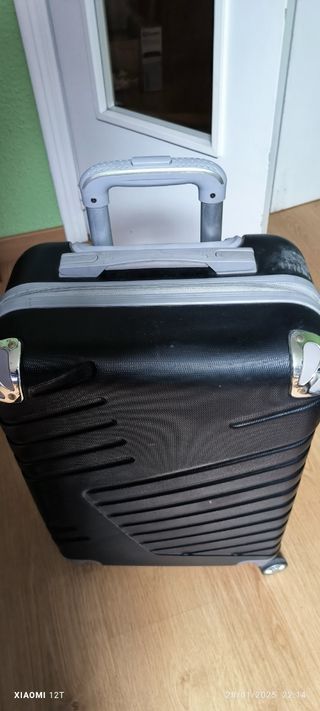 Maleta Cabina Rígida 4 ruedas